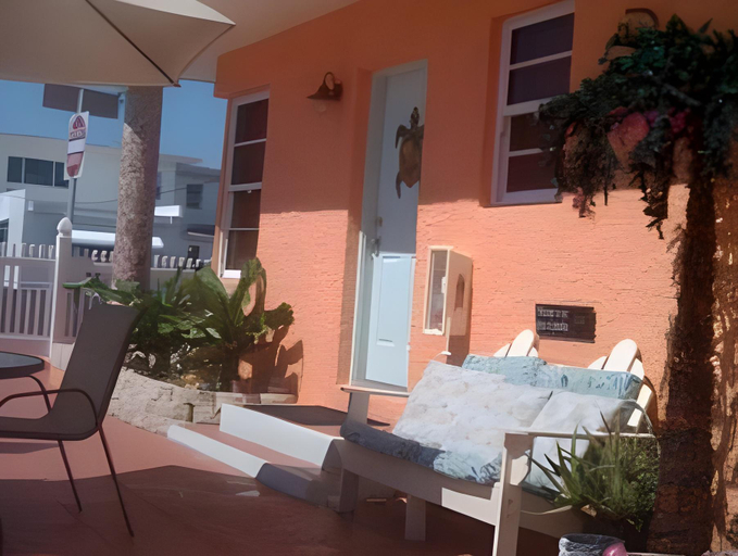 Others 5, Laguna Blu Beach, Broward
