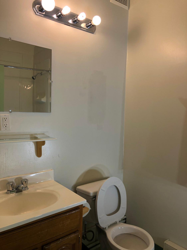 Bathroom 3, Iceberg Inn, Division No. 23