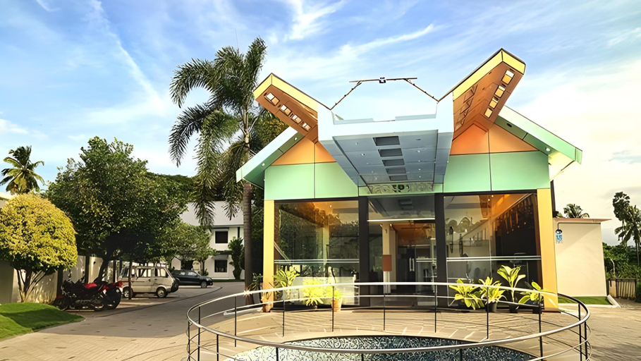 Others 4, Hotel Palmshore, Palakkad