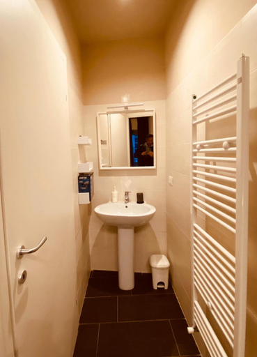 Bathroom 6