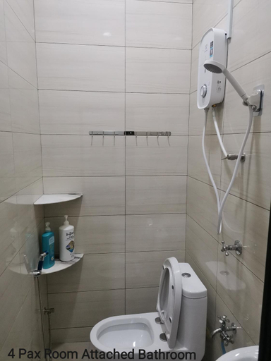 Bathroom 5, Mersing Maple Villa, Mersing