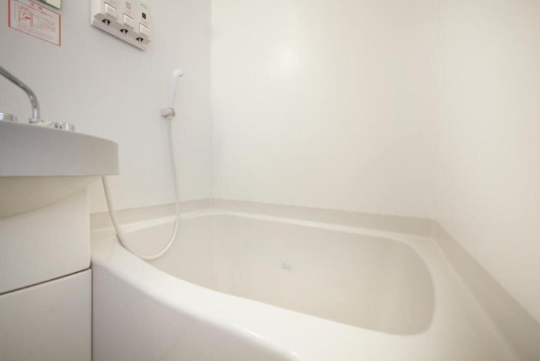 Bathroom 4, Washington R&B Hotel Kamata Higashiguchi, Ōta