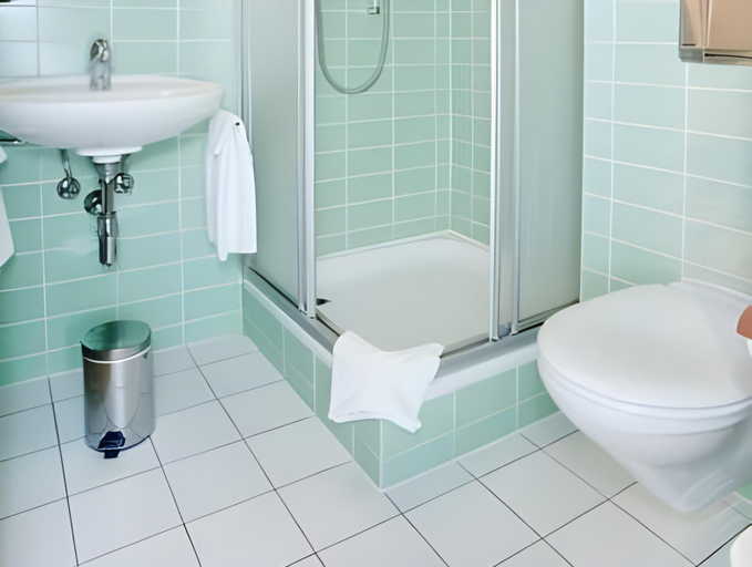 Bathroom 3, Hotel Vatel 4* Superior, Martigny