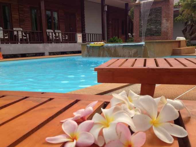 Swimming Pool 7