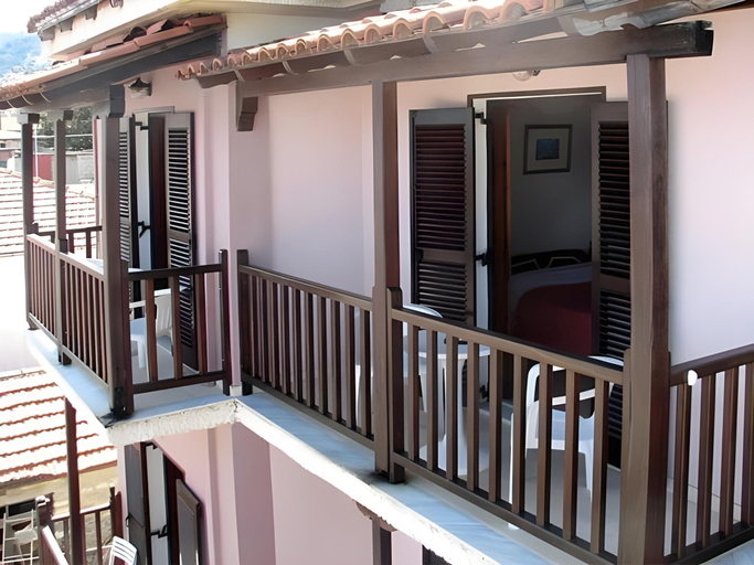 Balcony/terrace 3, Katerina Apartments, Thessaly
