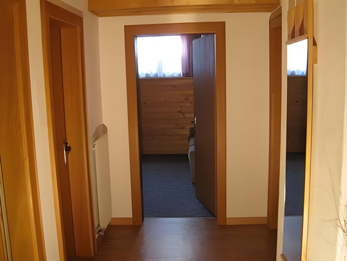 Others 5, Haus Birgit, Landeck