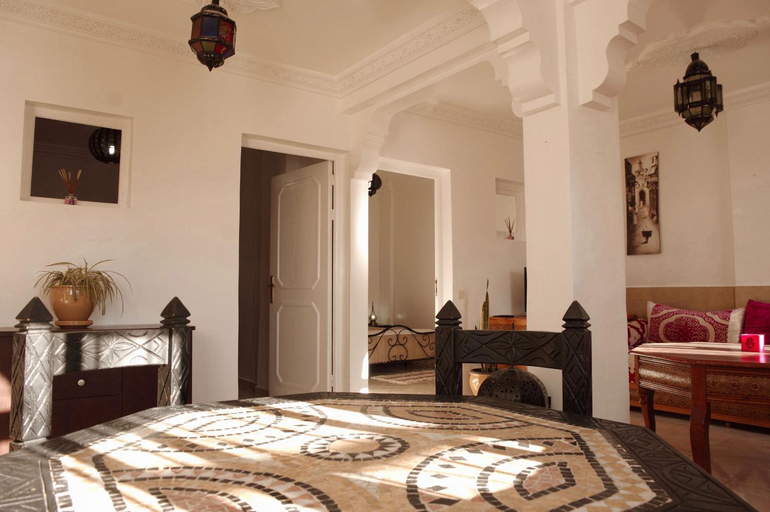 Others 3, Dar Oceana, Agadir-Ida ou Tanane