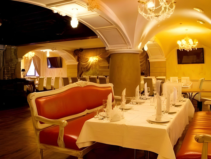 Food & Drinks 3, Hotel Meduza, Kharkivs'ka