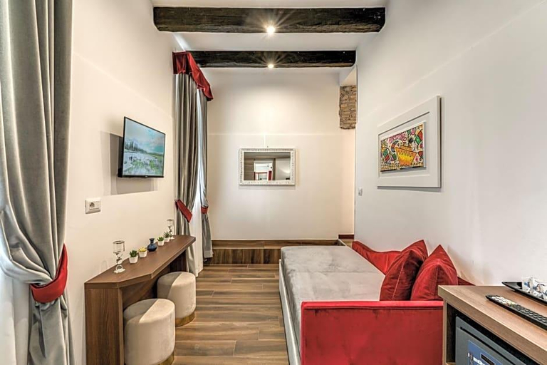 Exterior & Views 2, Piazza Di Spagna Comfort Rooms, Roma