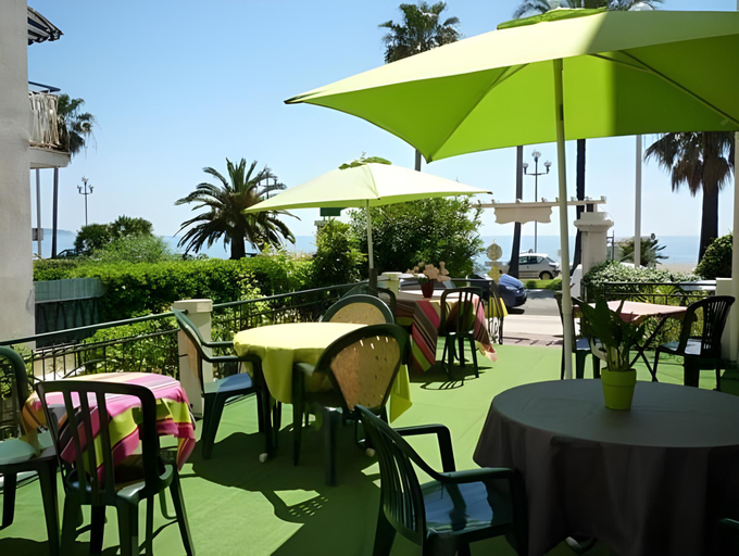 Food & Drinks 5, Hotel Flots d'Azur Promenade des Anglais, Alpes-Maritimes