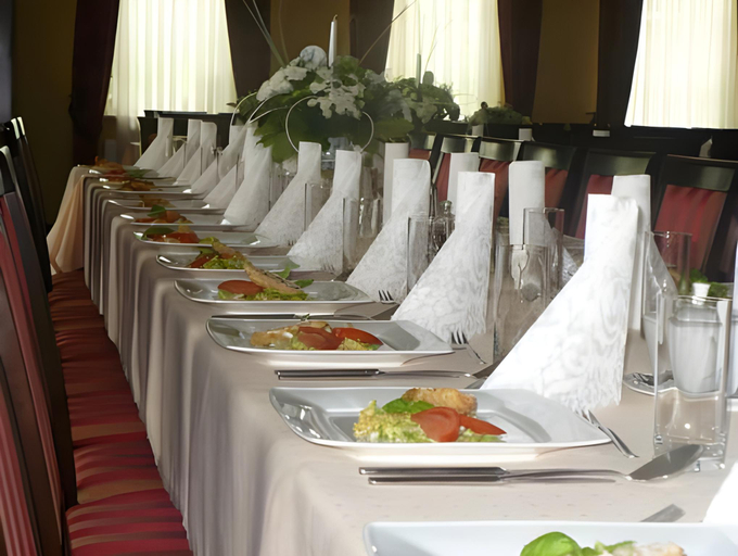 Food & Drinks 5, Hotel Krzyski, Tarnów City