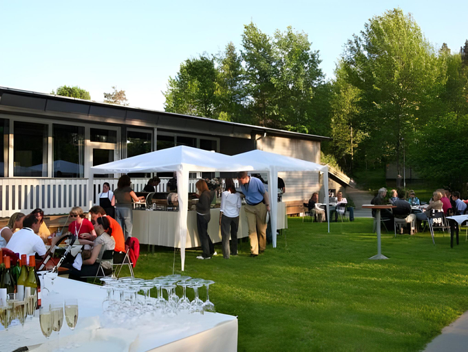 Food & Drinks 5, Vesterland Feriepark Hytter, Hotell og Leikeland, Sogndal