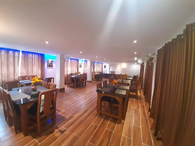 Food & Drinks, HOTEL ARMS, Darjiling