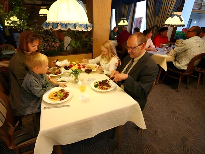 Food & Drinks 4, Landkomfort Hotel Elsenmann, Waldeck-Frankenberg