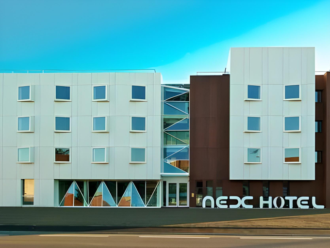 Others 5, Nex Hotel, Hautes-Pyrénées