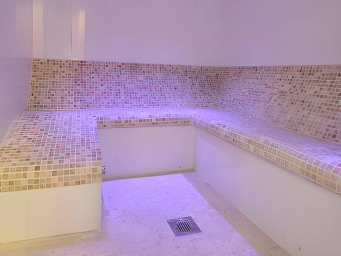 Sport & Beauty 5, Clover Spa and Hotel, Birmingham