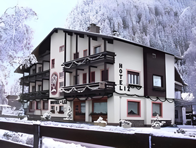 Exterior & Views 2, Hotel Liz, Trento