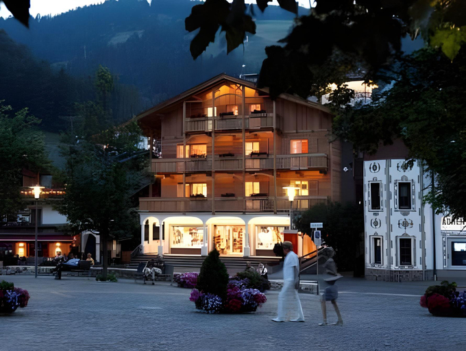 Others 4, Christophorus Mountain Residence, Bolzano