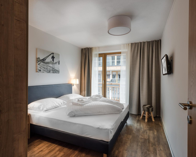 Bedroom 2, AlpenParks Hotel & Apartment Central Zell am See, Zell am See