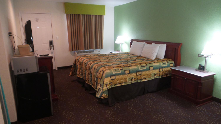 Bedroom 2, Budget Inn Palmyra, Marion