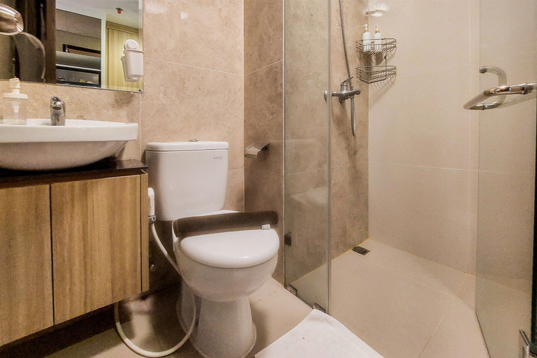 Bathroom 3, Best Combined 2Br At Transpark Bintaro Apartment, South Tangerang