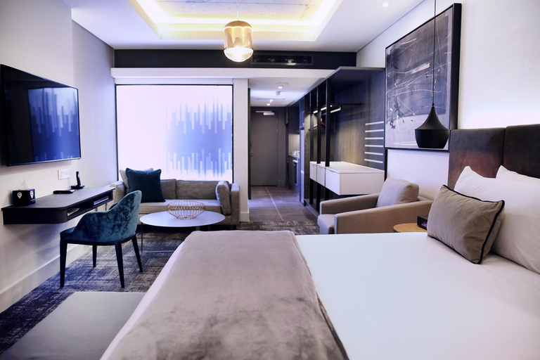 Bedroom 3, The Capital Mirage Hotel, City of Cape Town