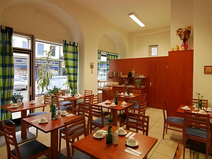 Food & Drinks 5, Maison Schiller by DesignCity Hotels, München