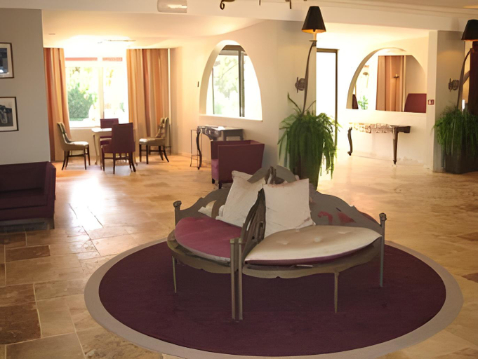 Public Area, Najeti Golf Hotel de Valescure, Var