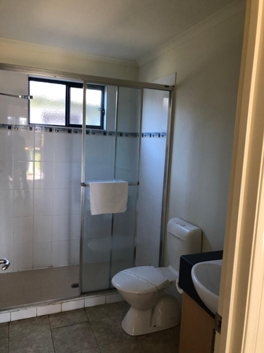 Bathroom 14