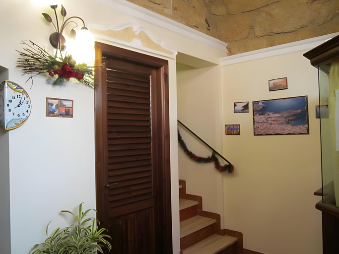 Others 5, B&B Le Oasi, Palermo
