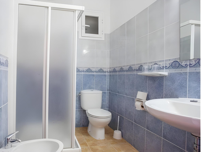 Bathroom 5, Hotel Maysi, Baleares