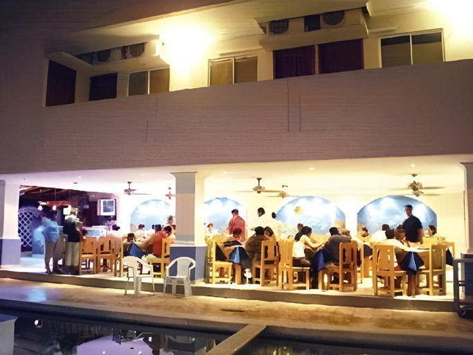 Food & Drinks 4, Tayrona Rodadero, Santa Marta (Dist. Esp.)