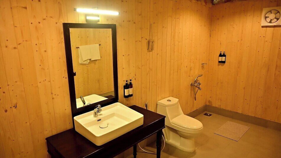 Bathroom, PRAVEG TENT CITY AYODHYA BRAHMAKUND, Faizabad