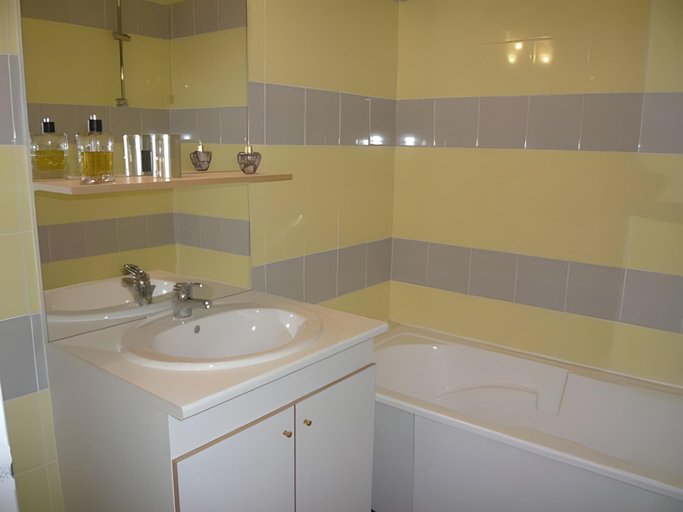 Bathroom 4, Vacancéole - Résidence L'Edelweiss, Isère