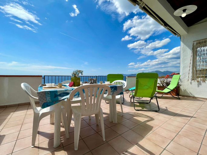 Exterior & Views 5, La Tua Villa Sul Mare [Vista Aperta - Free Parking - WIFI ], Savona