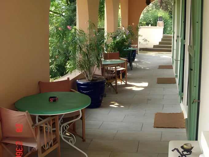 Others 5, La Demeure des Tilleuls, Hauts-de-Seine