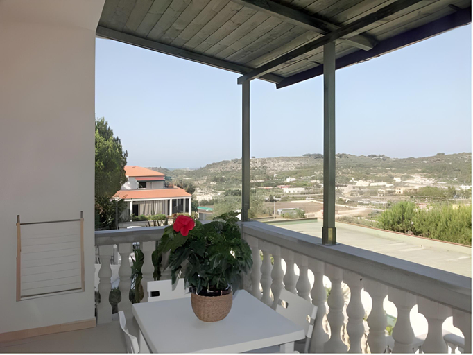 Others 3, Residence Il Falco, Foggia
