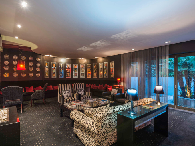 Food & Drinks 5, MANTIS NO5 BOUTIQUE ART HOTEL, Nelson Mandela Bay