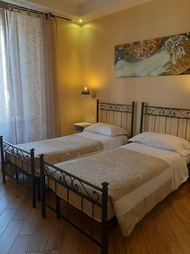 Others 5, B&B Rome With Love, Rome