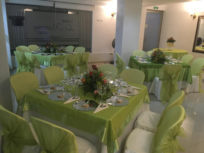Food & Drinks 5, Hotel Estrella Palmira, Palmira