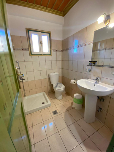 Bathroom, Hotel Zagori, Epirus