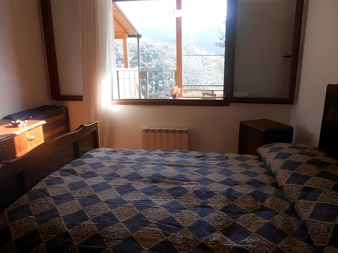 Bedroom 3, Nonno Paco Vacanze - pet friendly, Genova