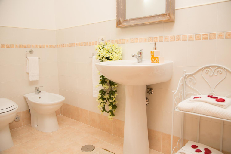 Bathroom 2, Residenza Campus Roma, Rome