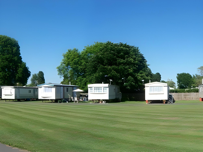 Others 5, Copthorne Caravans, West Sussex