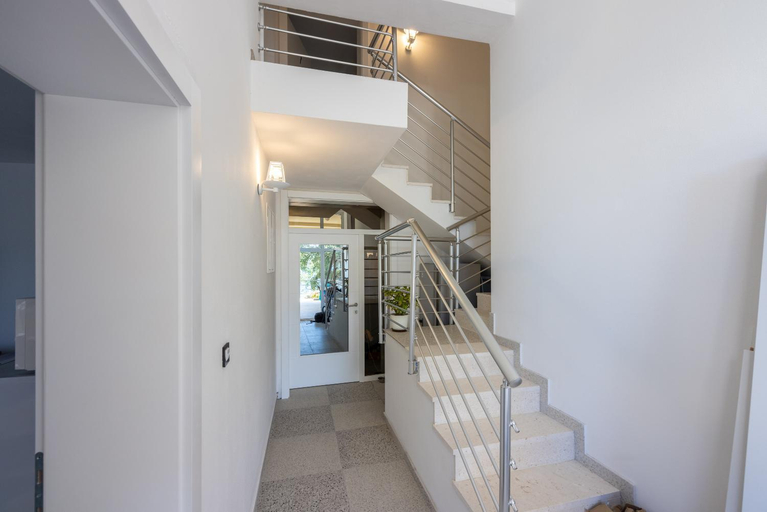 Others 5, Villa Lucia 2, Crikvenica