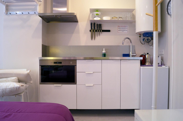 Others 3, Chueca - Room Apartments, Madrid