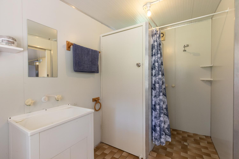 Bathroom 9