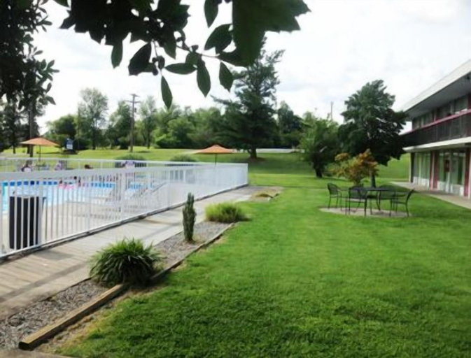 Sport & Beauty, Wingfield Inn, Graves