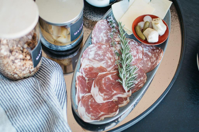 Food & Drinks 5, Majuba Country Lodge, Albany