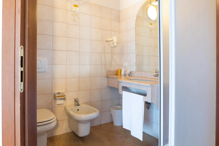 Bathroom 5, Agriturismo Ca Nuova, Bologna